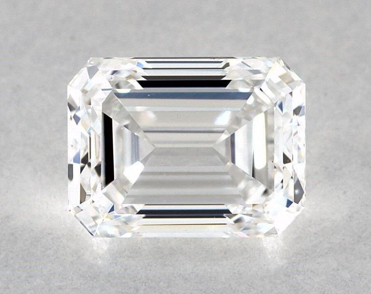 Diamante natural esmeralda de 0,70 ct (color E, claridad VS1, certificado GIA)