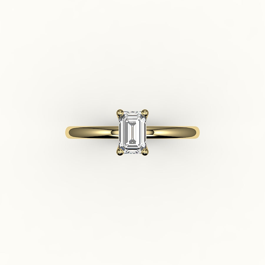 Engaste clásico de anillo solitario de talla esmeralda