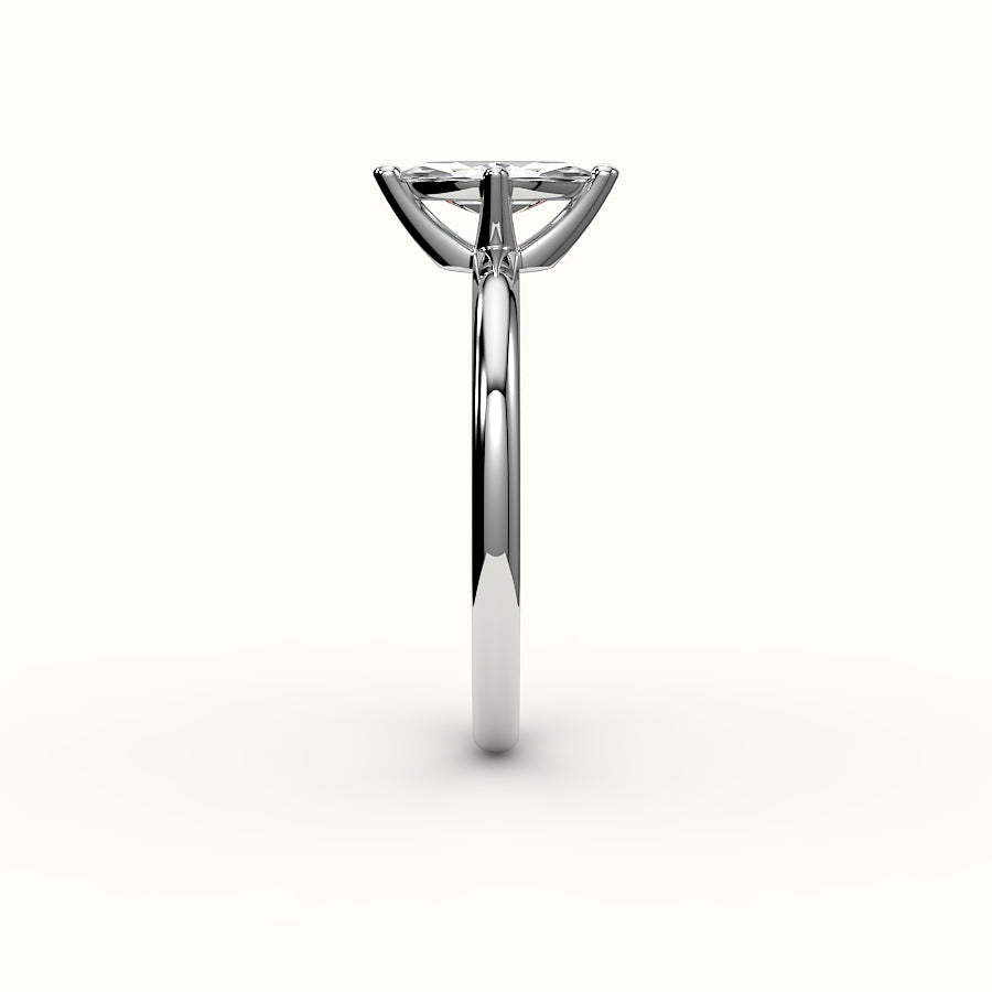 Engaste de anillo solitario de talla marquesa clásica