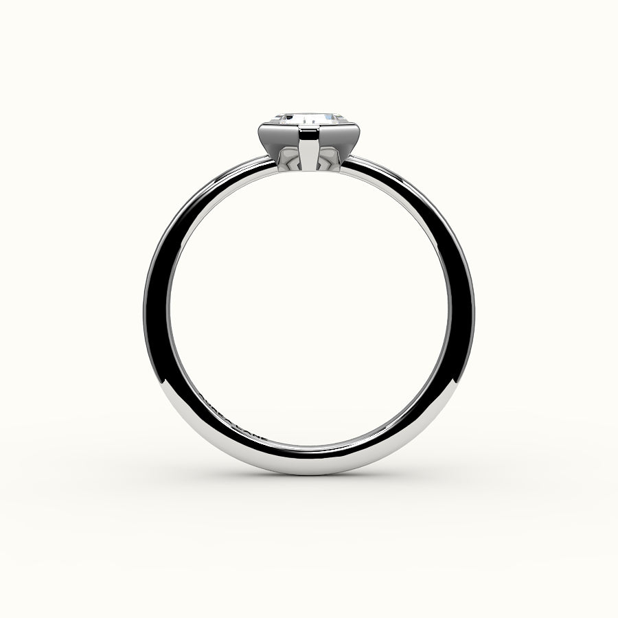Juego de brújula con bisel de corte Asscher y engaste de anillo