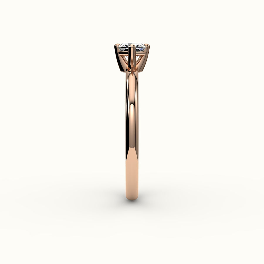 Engaste de anillo solitario con corte hexagonal este-oeste