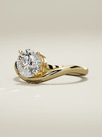 The Arco round lab-grown diamond solitaire in 14K yellow gold, three-quarter view