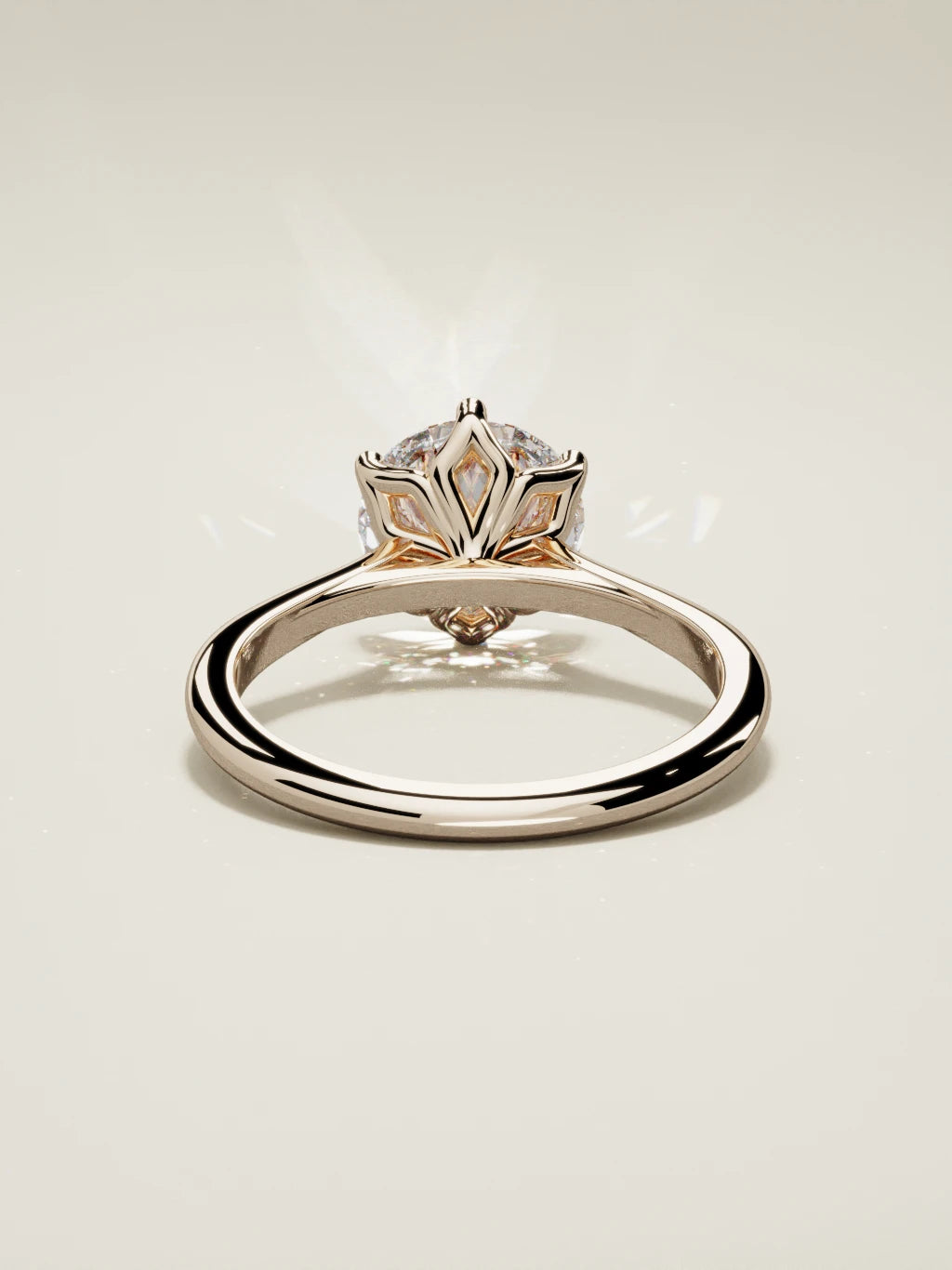 The Azahar, solitario con diamante redondo de laboratorio en oro rosa 14K, vista trasera