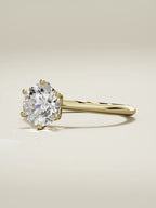 The Azahar, solitario con diamante redondo de laboratorio en oro amarillo 14K, vista de tres cuartos