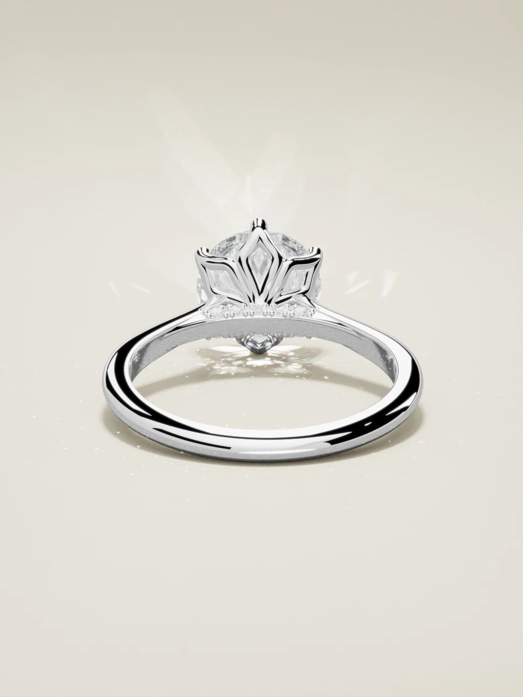 The Iris, solitario con diamante redondo de laboratorio en oro blanco 14K, vista trasera