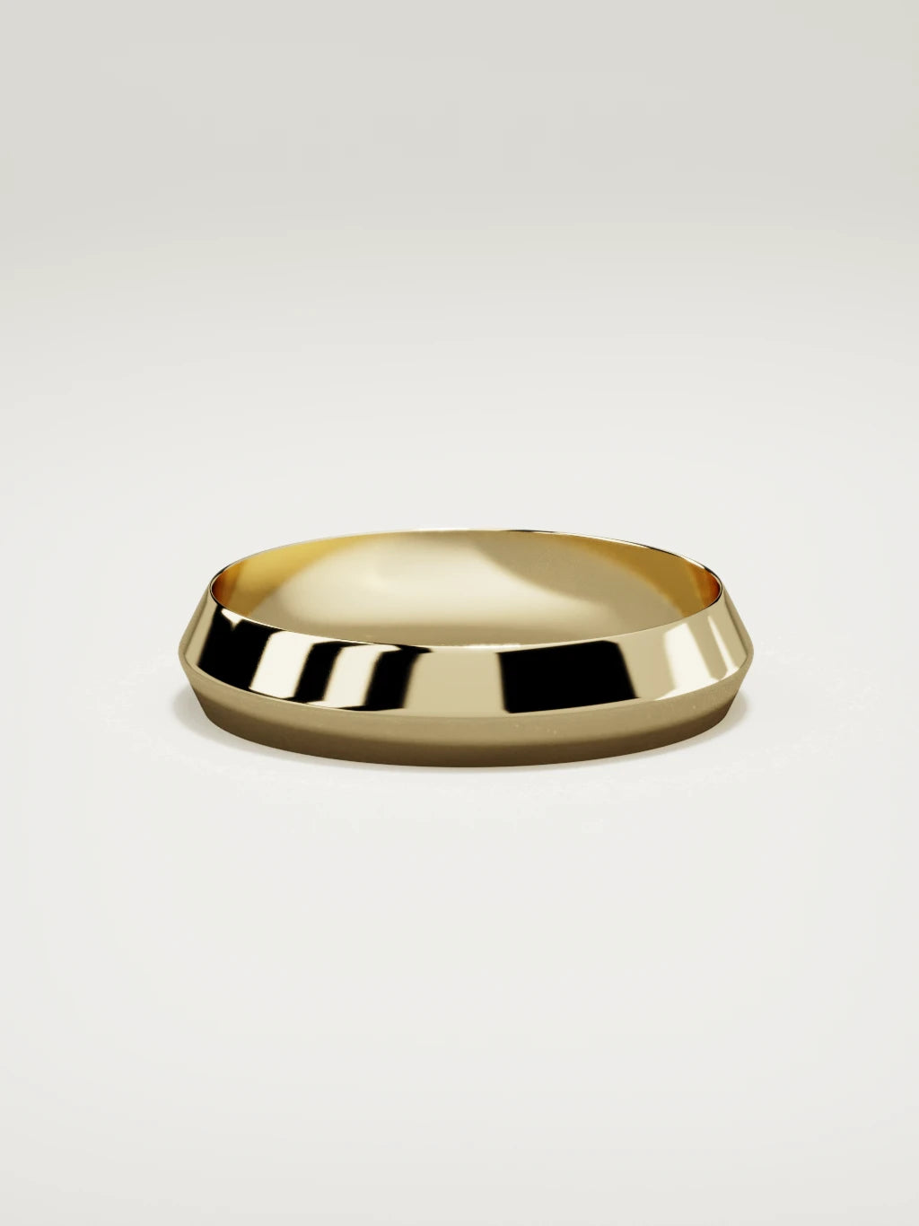 The Filo knife-edge men's wedding band in 14K yellow gold, 5 mm, side view