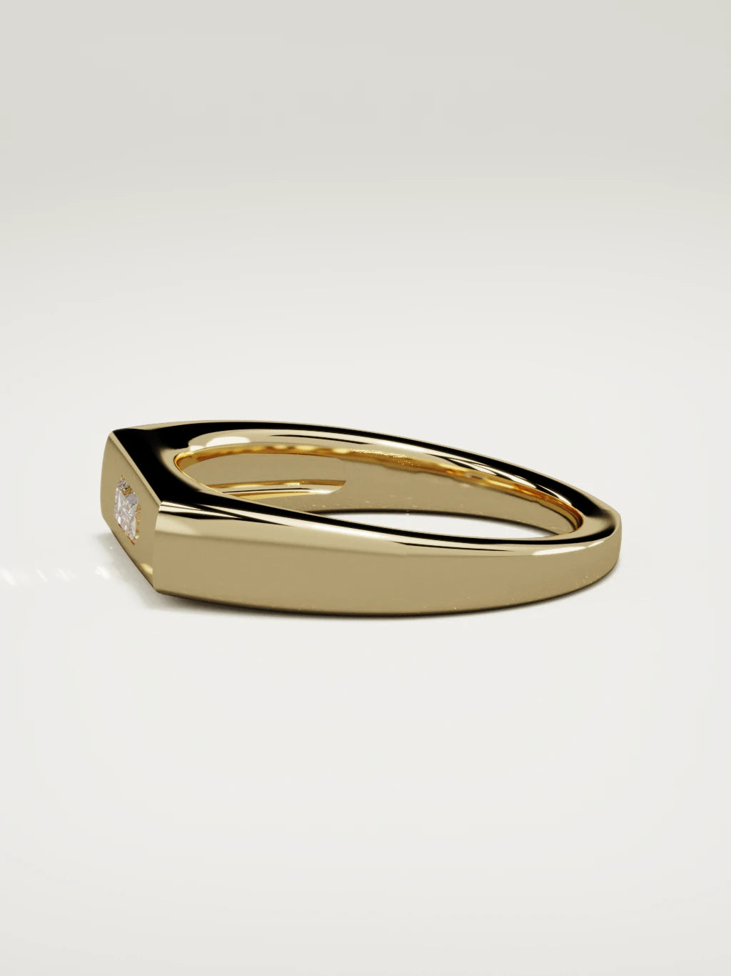 The Sello baguette signet men's band in 14K yellow gold, 5 mm, side view