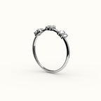 Banda de diamantes con baguette salteada