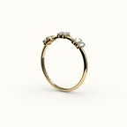 Banda de diamantes con baguette salteada