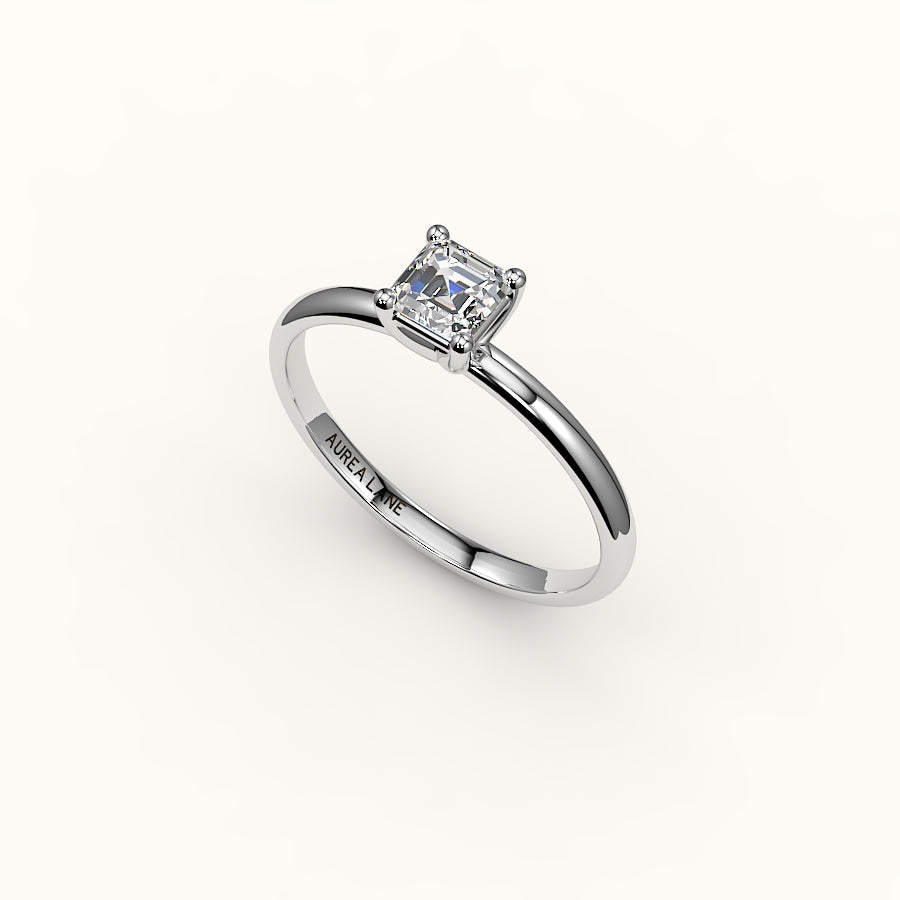 Engaste de anillo solitario de corte Asscher clásico
