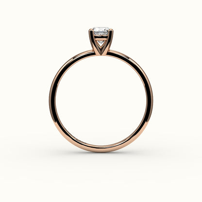 Engaste de anillo solitario de talla cojín clásica