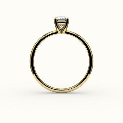 Engaste de anillo solitario de talla cojín clásica