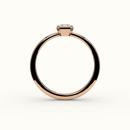 Engaste de anillo con bisel de corte esmeralda clásico