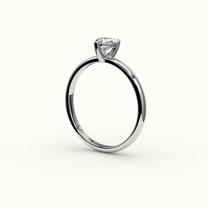 Engaste de anillo solitario con corte de corazón