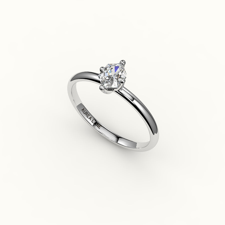 Engaste clásico de anillo solitario con corte hexagonal