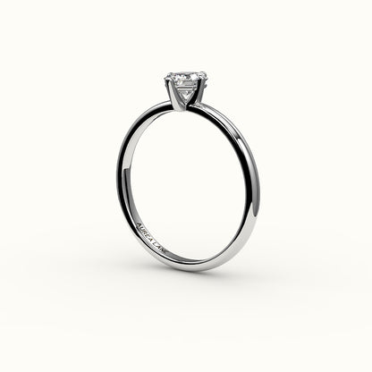 Engaste clásico de anillo solitario con corte hexagonal