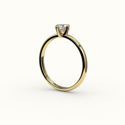 Engaste clásico de anillo solitario con corte hexagonal