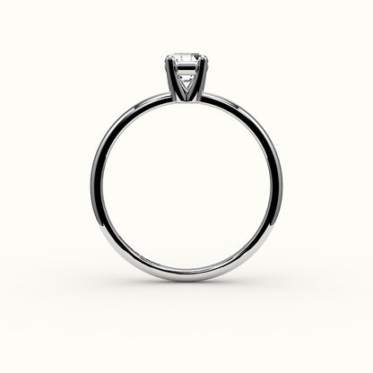 Engaste clásico de anillo solitario de corte octogonal