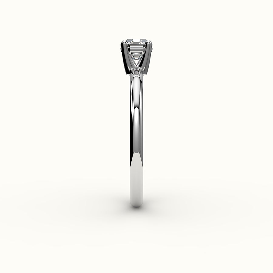 Engaste clásico de anillo solitario de corte octogonal