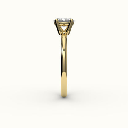 Engaste clásico de anillo solitario ovalado