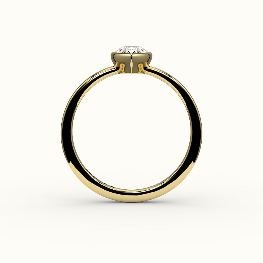 Engaste de anillo con bisel de corte de pera clásico