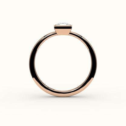 Engaste de anillo con bisel de corte princesa