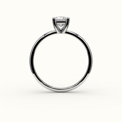Engaste de anillo solitario de corte princesa con riel de soporte