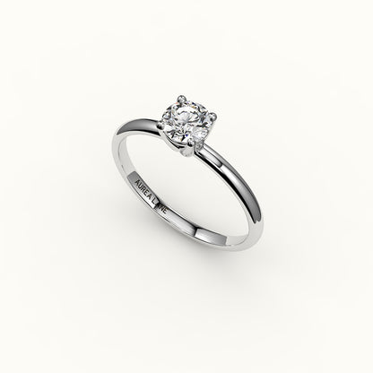 Engaste de anillo solitario de corte redondo clásico