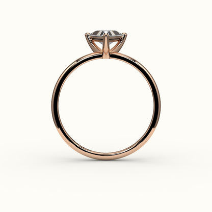 Engaste de anillo solitario de corte triangular