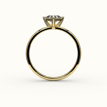 Engaste de anillo solitario de corte triangular