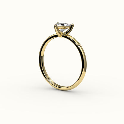 Engaste de anillo solitario de corte trillón