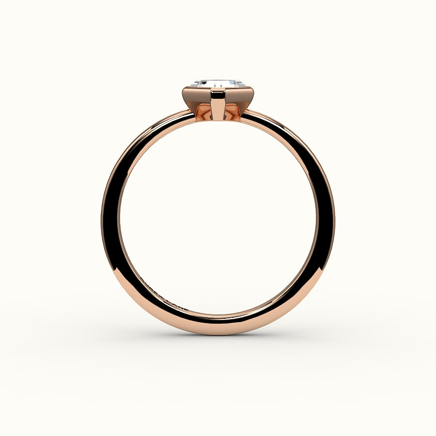 Juego de brújula con bisel de corte Asscher y engaste de anillo
