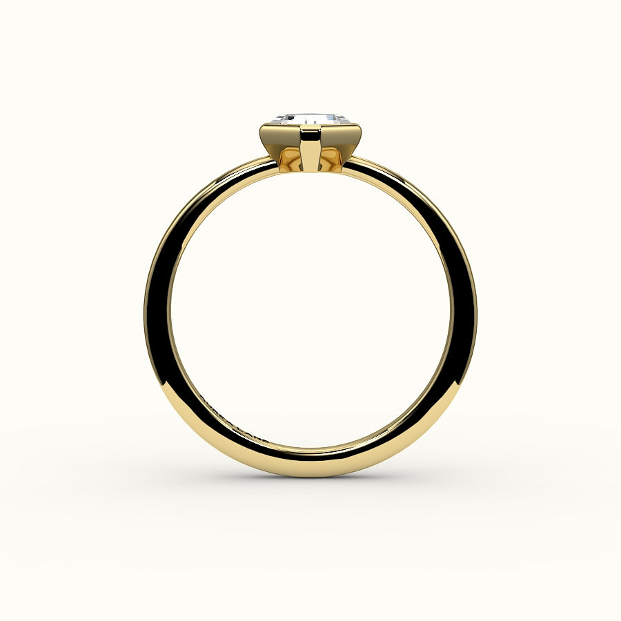 Juego de brújula con bisel de corte Asscher y engaste de anillo