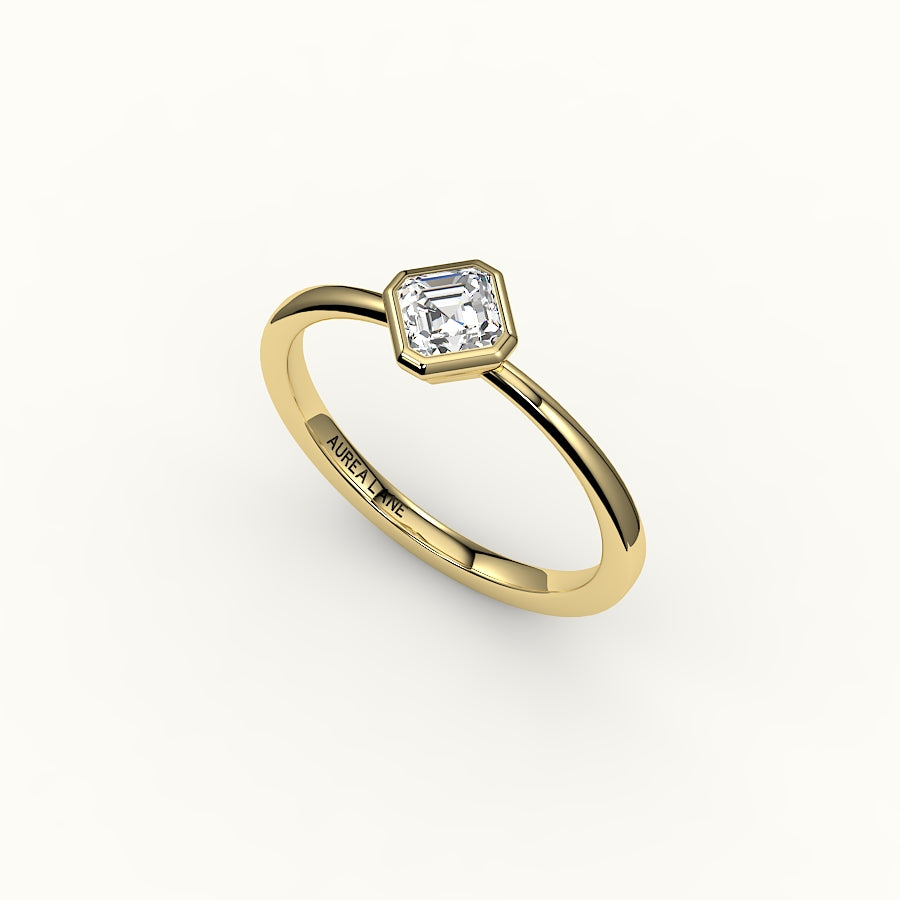 Juego de brújula con bisel de corte Asscher y engaste de anillo