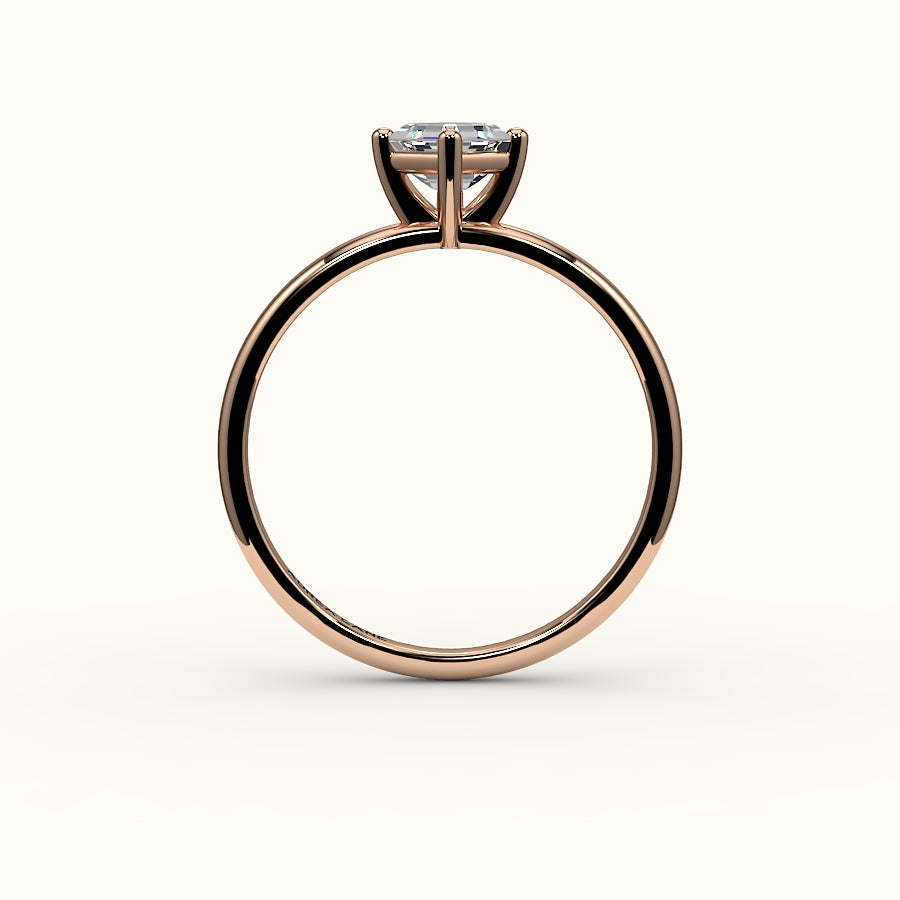 Anillo solitario con corte Asscher y brújula