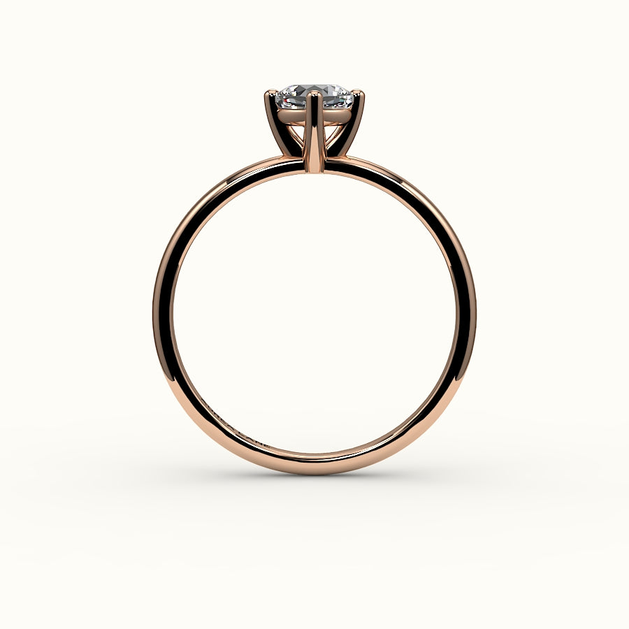 Anillo solitario con corte cojín y brújula