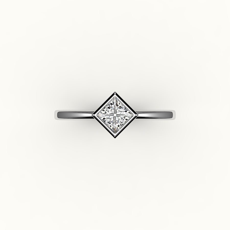 Conjunto de brújula con bisel de corte princesa y engaste de anillo