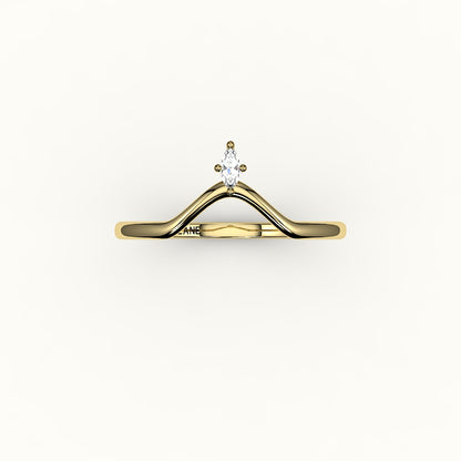 Banda curva de diamantes en forma de V de talla marquesa