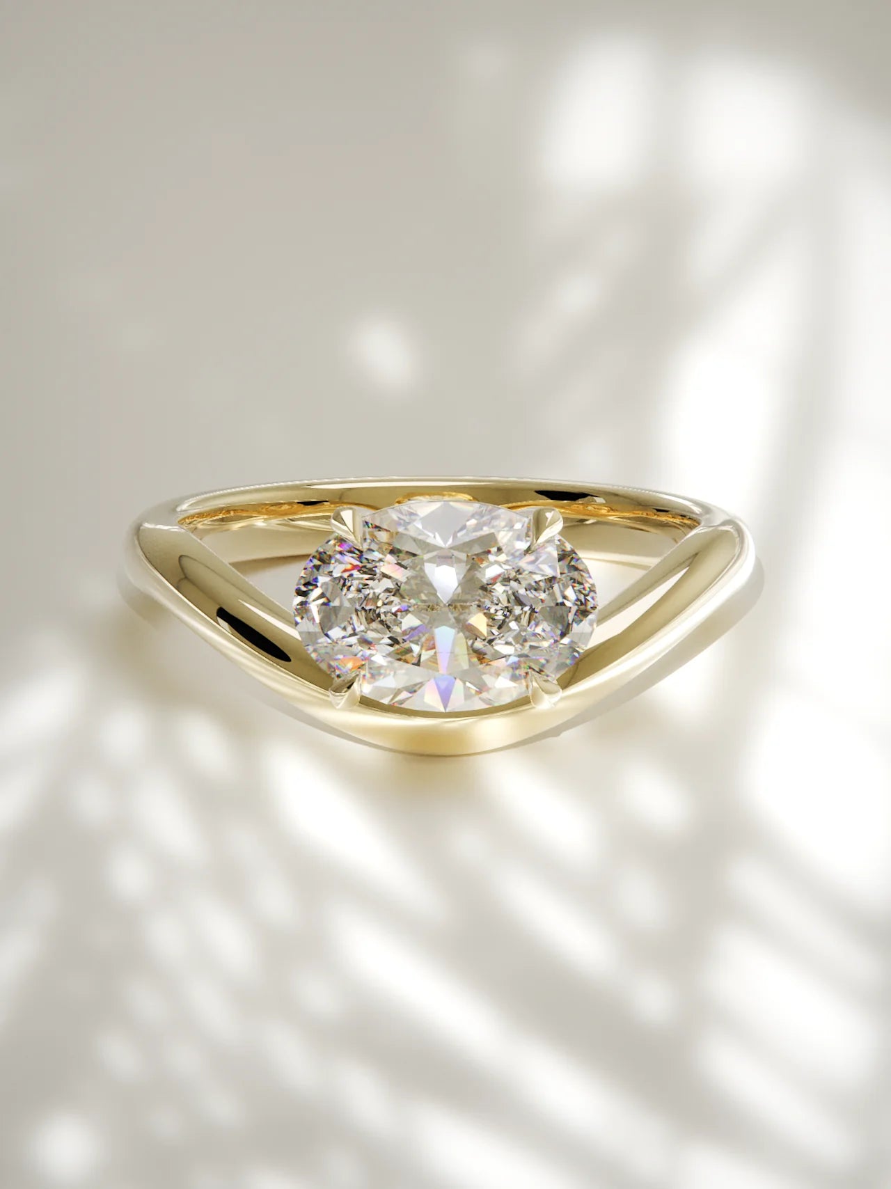 The Arco | Solitario oval Este-Oeste