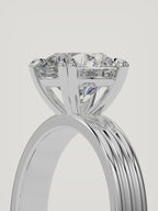 The Lira | Round Solitaire