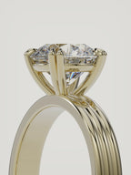 The Lira | Round Solitaire