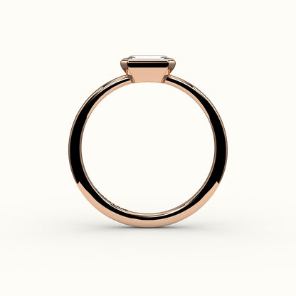 Engaste de anillo con corte esmeralda este-oeste