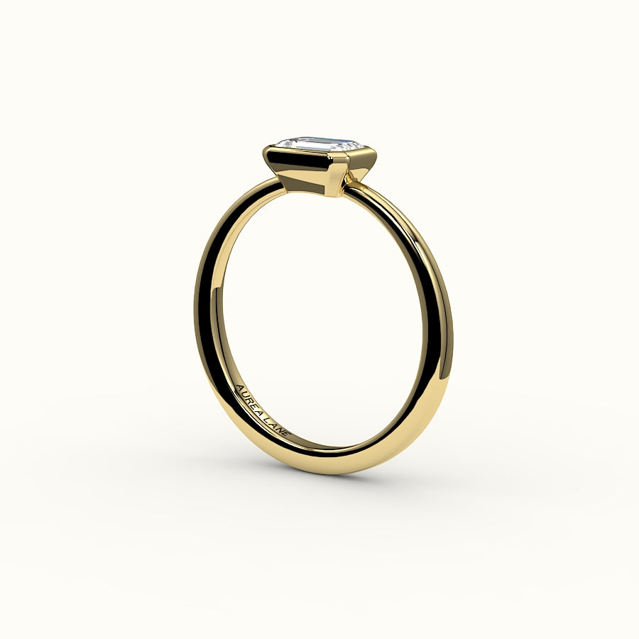 Engaste de anillo con corte esmeralda este-oeste