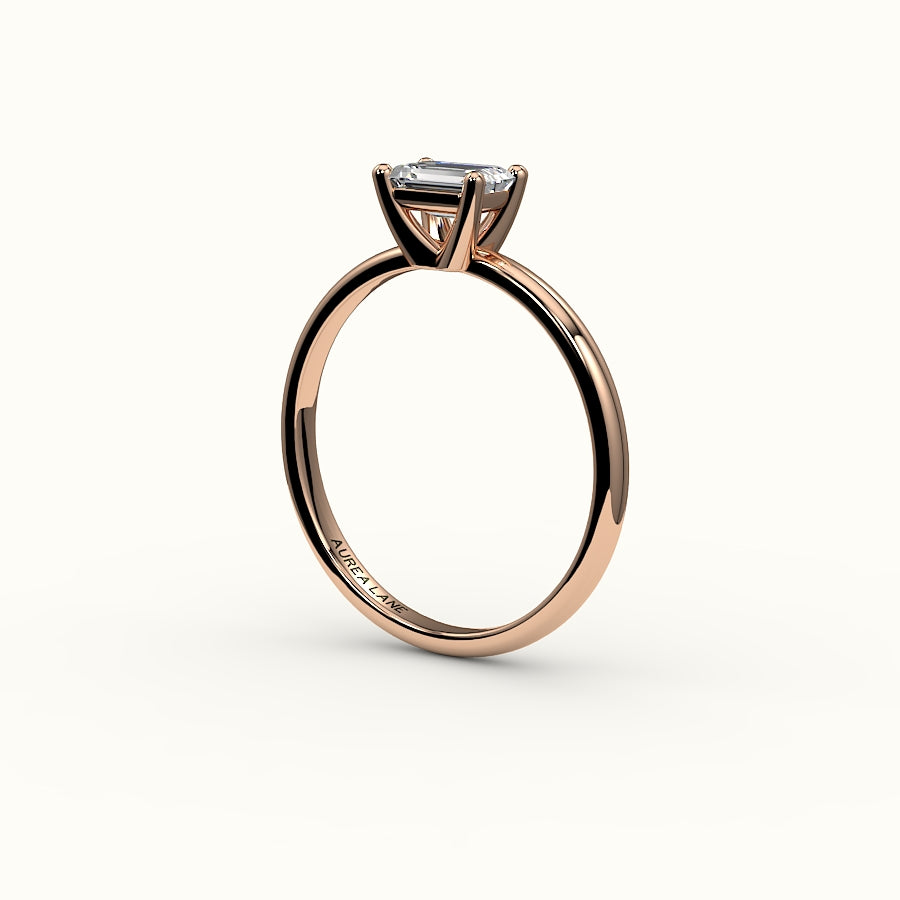 Engaste de anillo solitario de corte esmeralda este-oeste