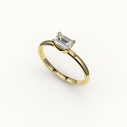 Engaste de anillo solitario de corte esmeralda este-oeste