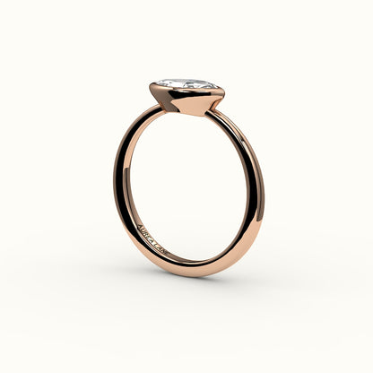 Engaste de anillo con bisel de corte marquesa este-oeste