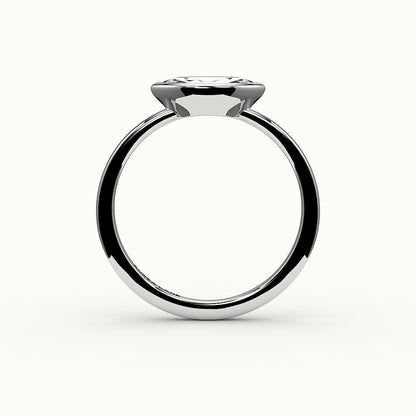 Engaste de anillo con bisel de corte marquesa este-oeste