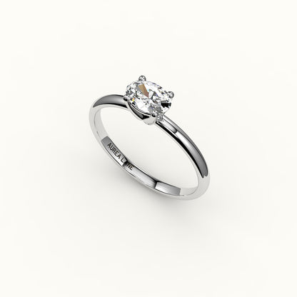 Engaste de anillo solitario ovalado este-oeste