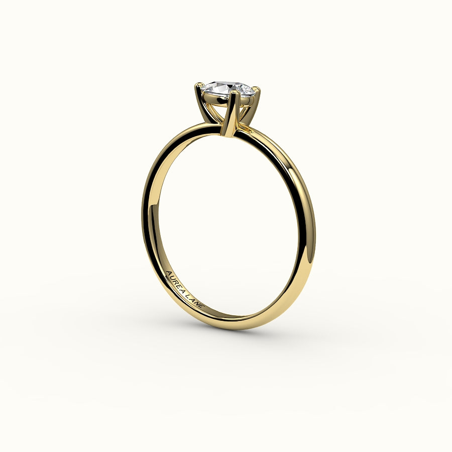 Engaste de anillo solitario de corte pera este-oeste