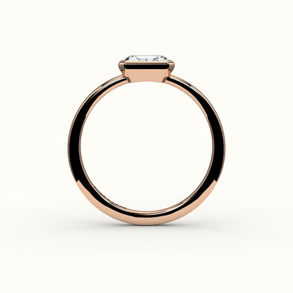 Engaste de anillo con corte radiante de este a oeste
